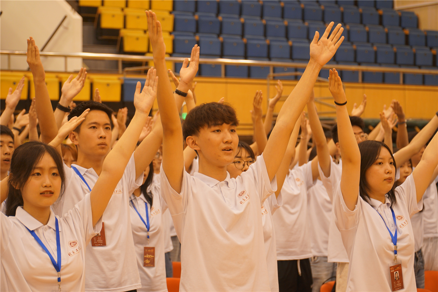 F6福鹿会_官方网站app下载