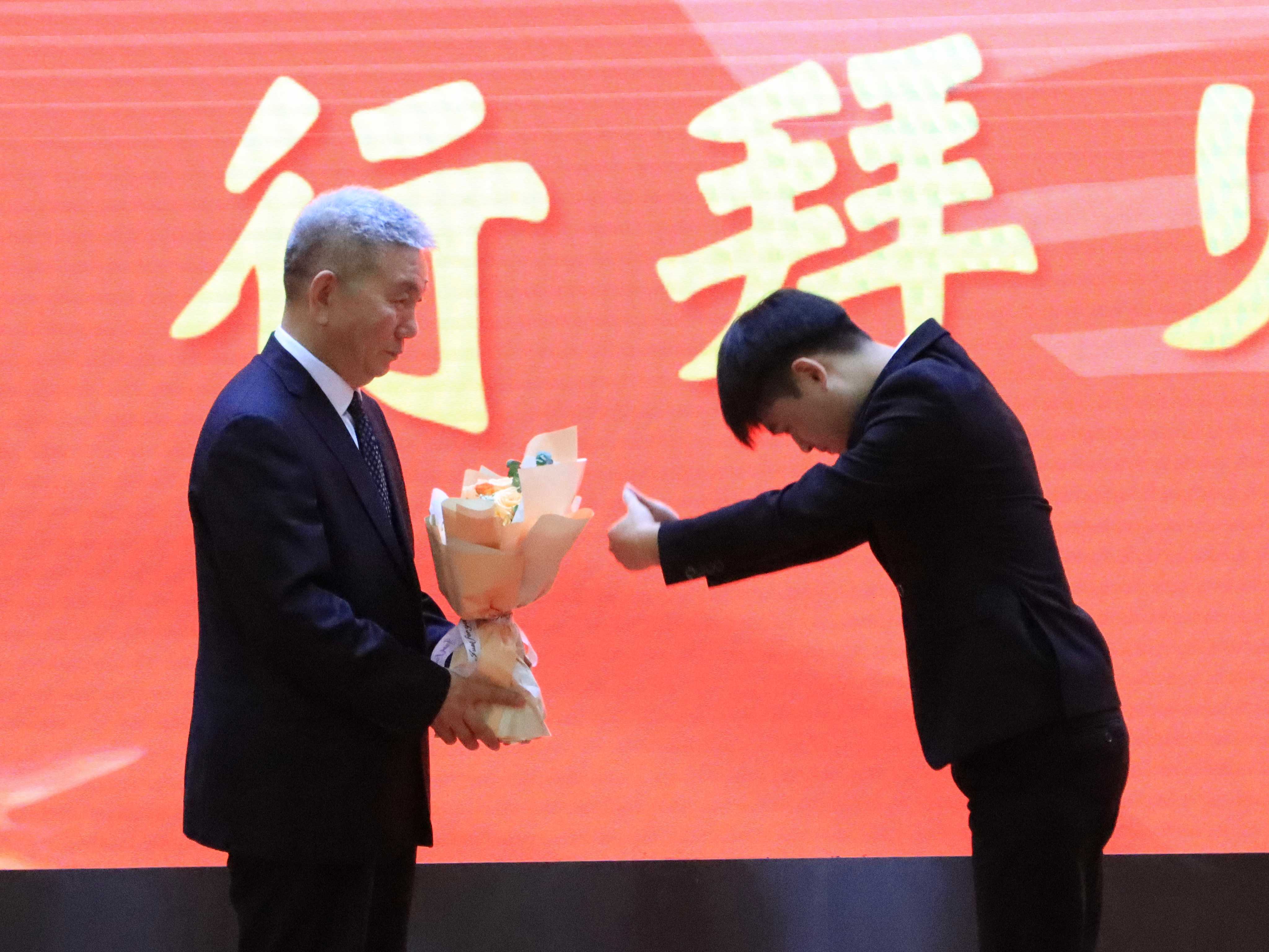 F6福鹿会_官方网站app下载