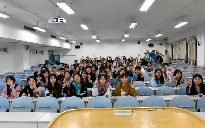 F6福鹿会_官方网站app下载