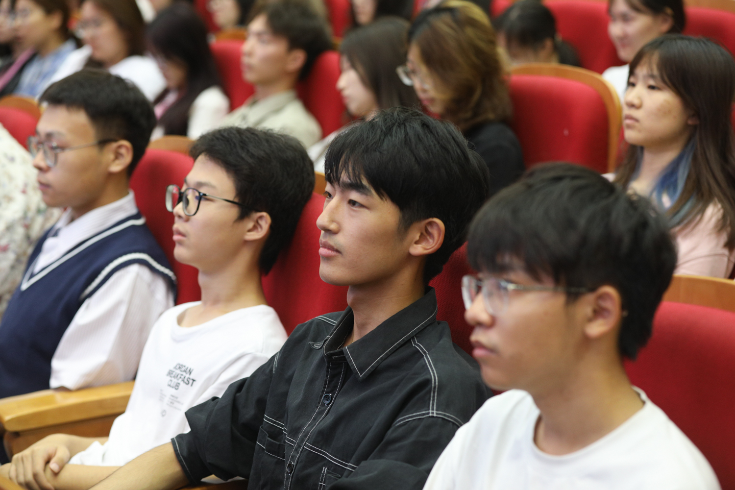 F6福鹿会_官方网站app下载